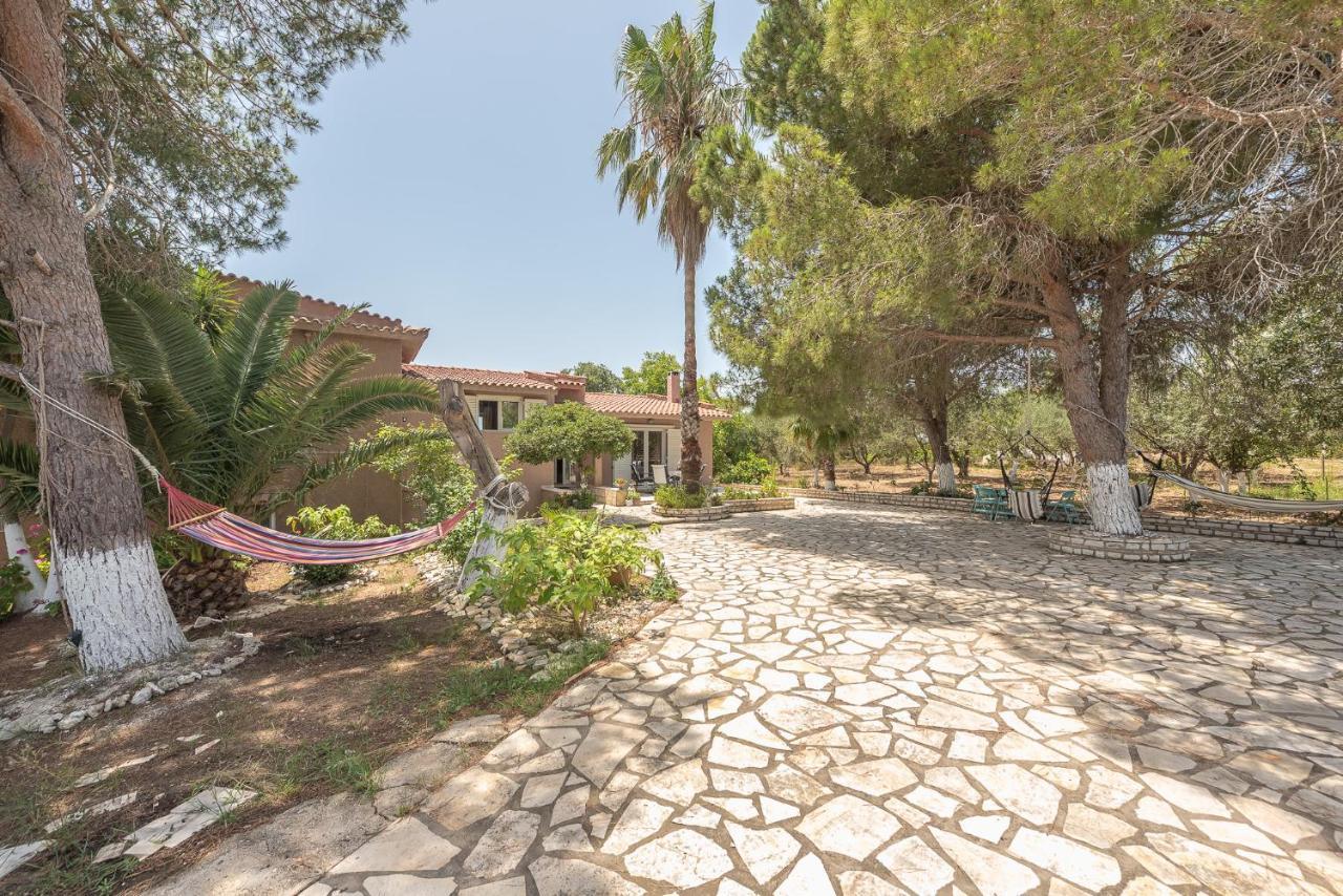 Castle'S Nest 1 Apartment Kastron  Bagian luar foto
