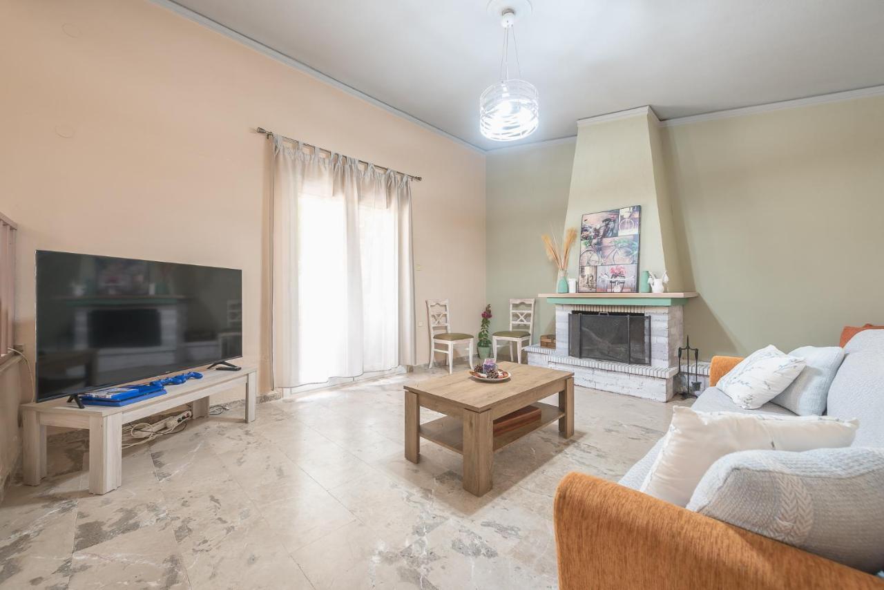 Castle'S Nest 1 Apartment Kastron  Bagian luar foto